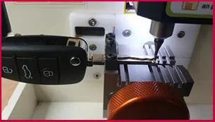 Miami Lock And Doors Miami, FL 305-894-9390 - 14-auto-car-key-cut